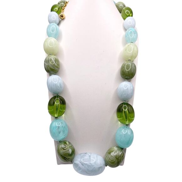 Joan Rivers Green Tones Lucite Chunky Necklace 26” Glows On Dark Light - Picture 3 of 5